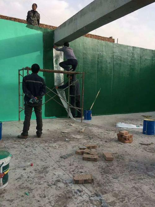 景德镇针对老旧车间地面普遍存在的起砂、裂缝问题